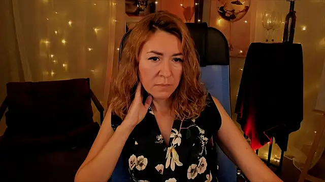 DonnaSmitth online show from 13, 11, 2025