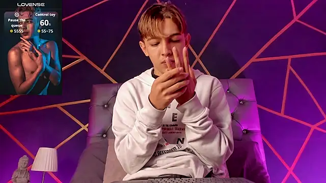 Lian Miller1  online show from 9, 4, 2026