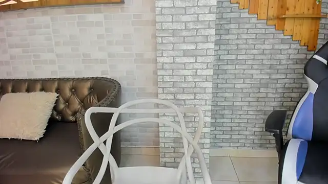 Alisonn Doll online show from 16, 2, 2026