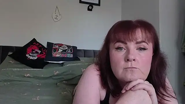 xJuicyLittlePrincessx online show from 23, 10, 2025
