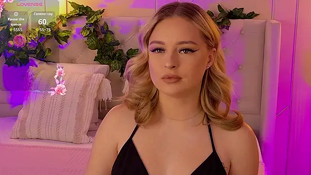 EllyLinn online show from 1, 2, 2026