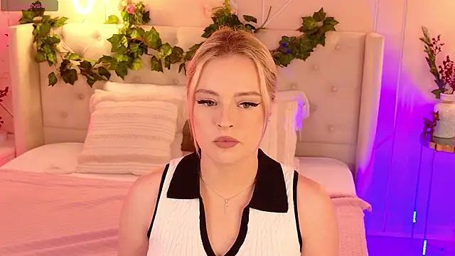 EllyLinn online show from 11, 3, 2026