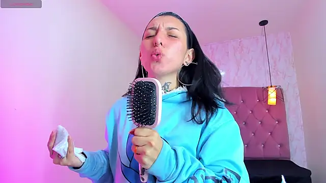 Iris  77 online show from 24, 11, 2025