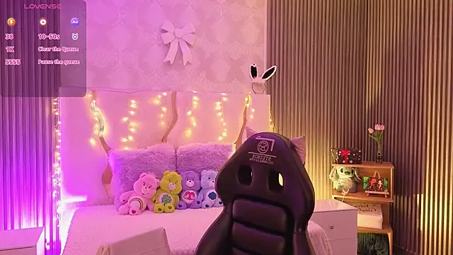 Ixchel tay online show from 1, 4, 2026