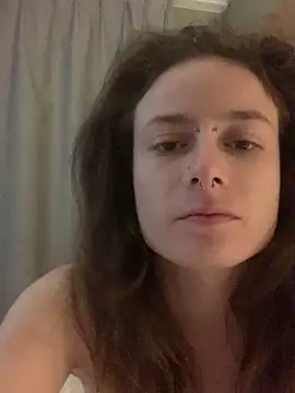 GoldenPussy1329 online show from 26, 2, 2026