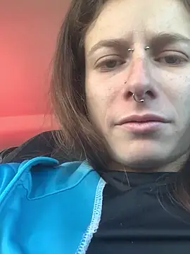 GoldenPussy1329 online show from 13, 4, 2026