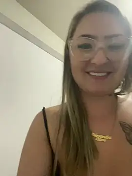 Snapshot of alegata27 chatting on 5, 2, 2026 alegata27 online show from 5, 2, 2026