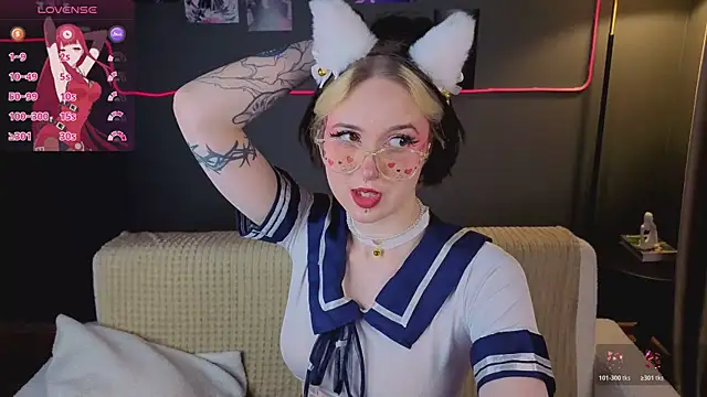 Snapshot of luna_son chatting on 28, 2, 2026 luna son online show from 28, 2, 2026