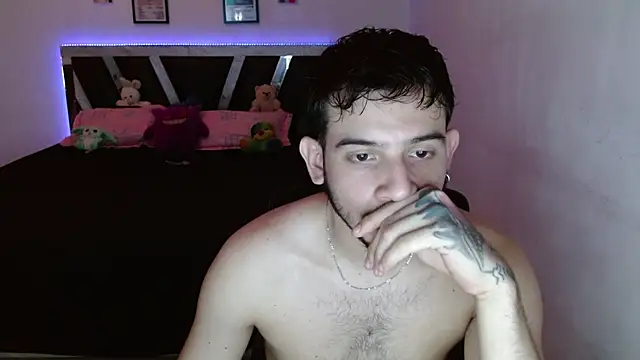 Sebasxxl12 online show from 24, 4, 2026