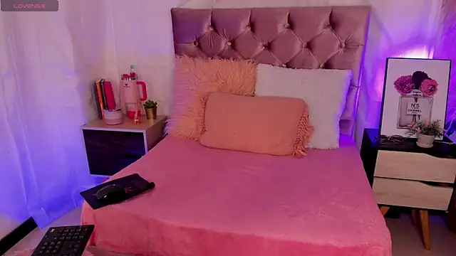 julianaarboleda online show from 12, 2, 2025