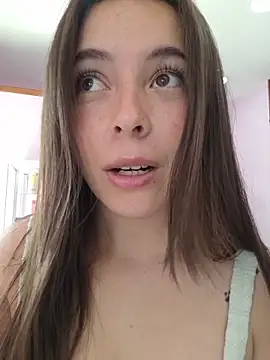 EmmaValencia  online show from 25, 3, 2026