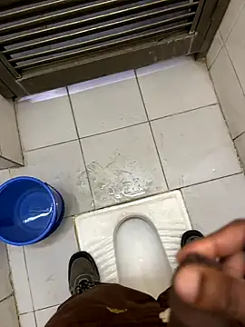 Snapshot of Rahulkumar_89 chatting on 4, 10, 2025 Rahulkumar 89 online show from 4, 10, 2025