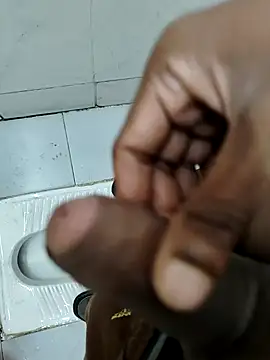 Snapshot of Rahulkumar_89 chatting on 6, 10, 2025 Rahulkumar 89 online show from 6, 10, 2025