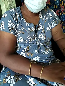 Snapshot of Tamilselviroja- chatting on 13, 4, 2026 Tamilselviroja- online show from 13, 4, 2026