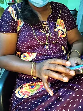 Snapshot of Tamilselviroja- chatting on 20, 4, 2026 Tamilselviroja- online show from 20, 4, 2026