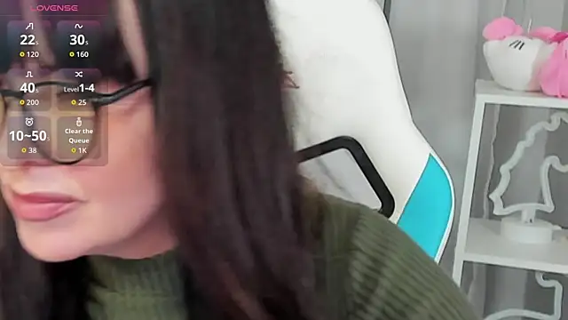 LindaRomero online show from 4, 10, 2025