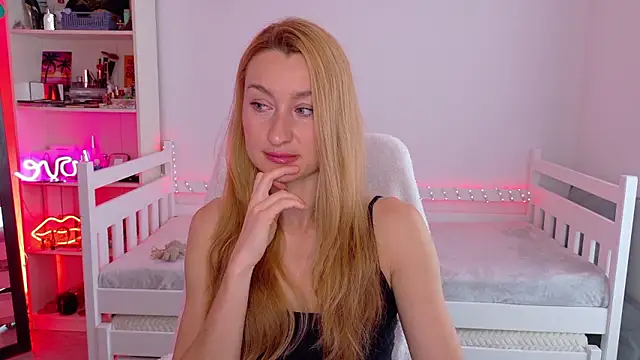 MysticRoxanne online show from 11, 1, 2026