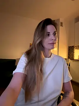 Snapshot of cuteagression1 chatting on 18, 10, 2025 cuteagression1 online show from 18, 10, 2025