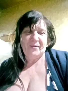 Apeesynka55211 online show from 13, 2, 2026