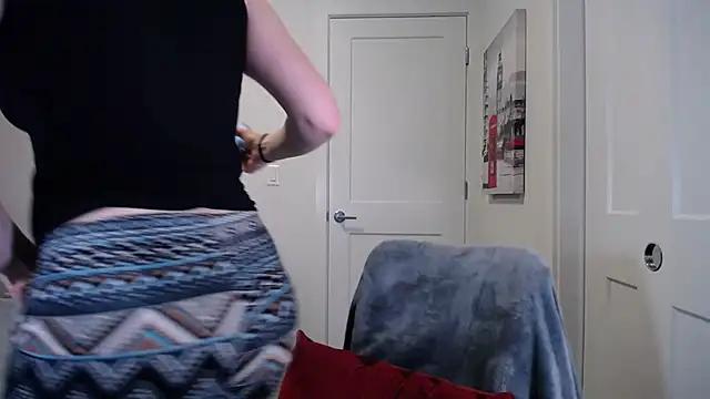 naughtyfox89 online show from 14, 3, 2026