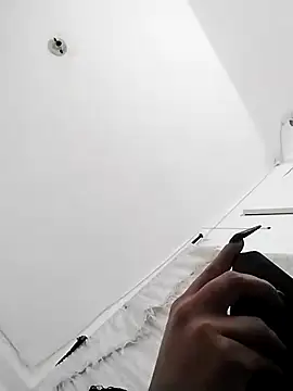 RobertaxGutierrez online show from 14, 10, 2025