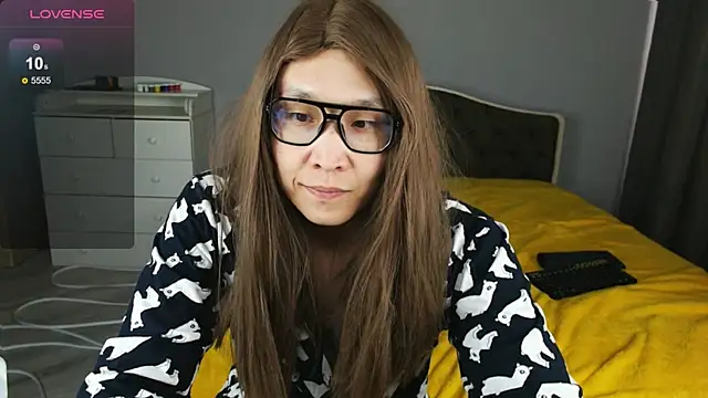 Snapshot of KaiChicken chatting on 20, 4, 2026 KaiChicken online show from 20, 4, 2026