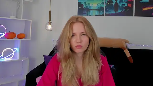 MelissaLiss online show from 23, 10, 2025