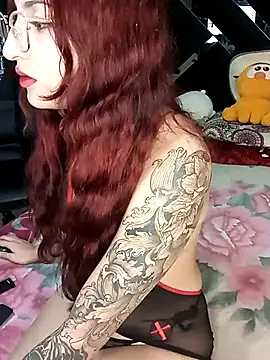 Snapshot of _luunaa_ chatting on 4, 10, 2025 luunaa online show from 4, 10, 2025