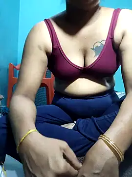 Snapshot of Kanneeswari chatting on 4, 11, 2025 Kanneeswari online show from 4, 11, 2025