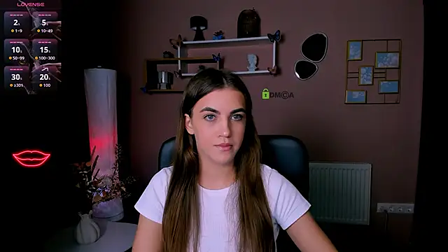 Snapshot of lina_fox12 chatting on 10, 11, 2025 lina fox12 online show from 10, 11, 2025