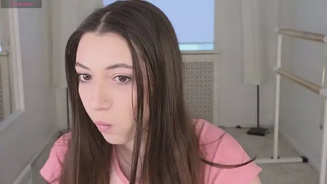 Snapshot of slow_flower chatting on 20, 2, 2026 slow flower online show from 20, 2, 2026