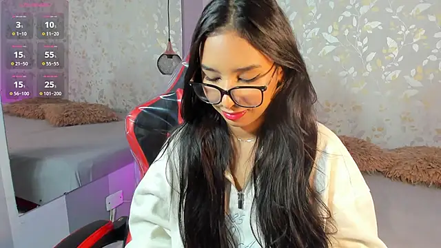 Luciaoregon online show from 22, 10, 2025