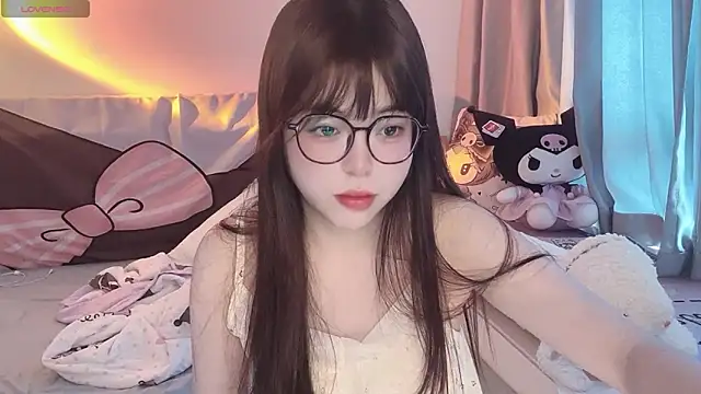 Snapshot of xiaoman-1 chatting on 20, 10, 2025 xiaoman-1 online show from 20, 10, 2025