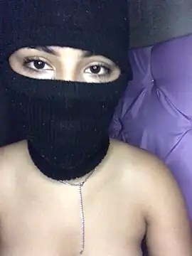 VANNESA 00 online show from 16, 10, 2025