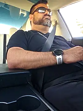 Roddog18 online show from 4, 11, 2025