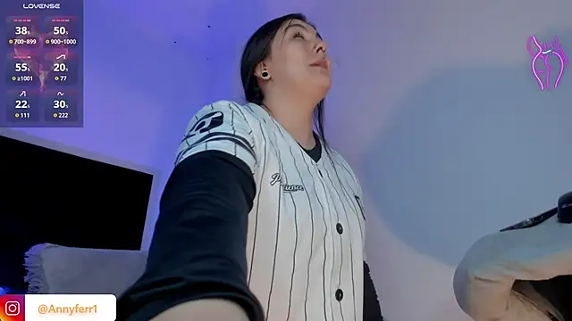 Snapshot of Anny_ferrer1 chatting on 17, 4, 2026 Anny ferrer1 online show from 17, 4, 2026