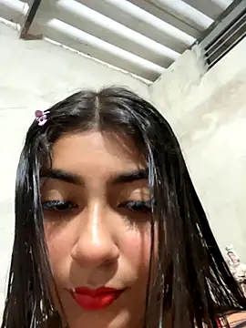 Sweed-virgin-pussy online show from 17, 11, 2025