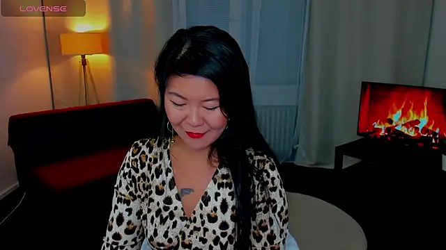 Snapshot of BeckySunday chatting on 17, 10, 2025 BeckySunday online show from 17, 10, 2025