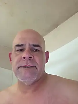 Snapshot of DeeBestEver chatting on 12, 7, 2026 DeeBestEver online show from 12, 7, 2026