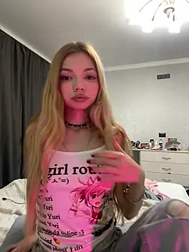  Siennaaa  online show from 14, 2, 2026