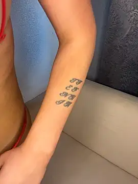 Snapshot of LolaReaX chatting on 28, 2, 2026 LolaReaX online show from 28, 2, 2026