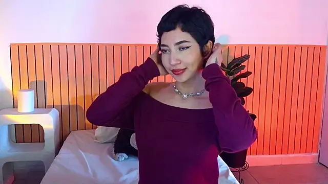 Snapshot of emma_web_ chatting on 18, 6, 2026 emma web online show from 18, 6, 2026