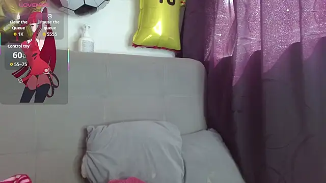 Snapshot of JuliethaFox chatting on 1, 7, 2026 JuliethaFox online show from 1, 7, 2026