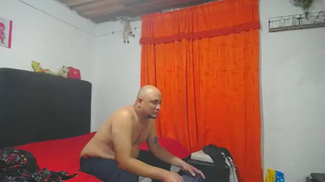 Meloncillo and Babyliss99 online show from 4, 2, 2026