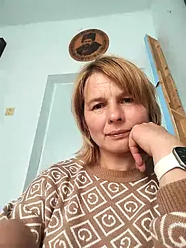 Snapshot of Masha412111 chatting on 8, 5, 2026 Masha412111 online show from 8, 5, 2026