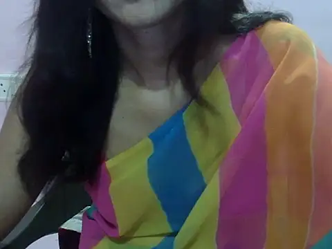Snapshot of Laila_Cute chatting on 12, 6, 2026 Laila Cute online show from 12, 6, 2026