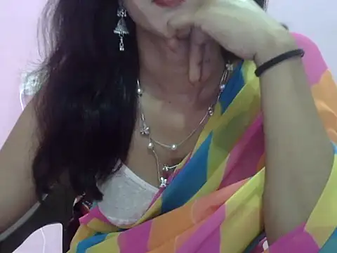 Snapshot of Laila_Cute chatting on 21, 6, 2026 Laila Cute online show from 21, 6, 2026