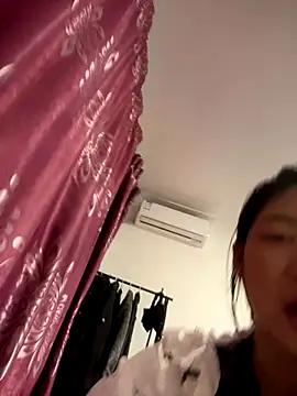 Snapshot of chibaoao66 chatting on 6, 11, 2025 chibaoao66 online show from 6, 11, 2025