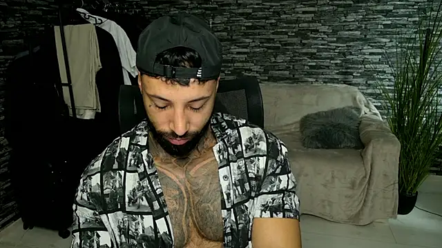 MasculineGuy99 online show from 8, 7, 2026