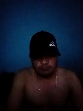 Snapshot of colmenaresalk5h chatting on 3, 11, 2025 colmenaresalk5h online show from 3, 11, 2025